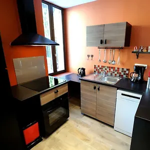https://appartement-charlannes.hotels-rhonealpes.com
